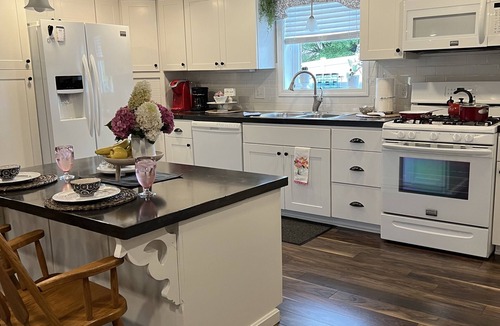 Dundee Apartment | Jemma’s Hideaway in Amish Country
