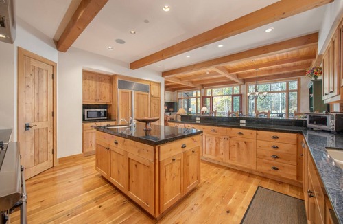 Teton Village House | JHRL - Granite Ridge Lodge 8 - Ski in, ski out luxury townhome
