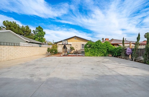 East Pasadena House | Jie's Bright 2B1B Near Caltech & Huntington