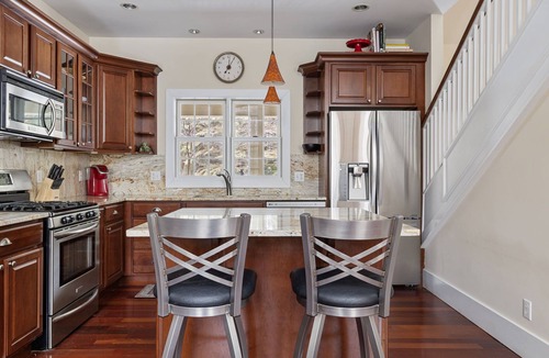 Shorewood-Tower Hills-Harbert House | Juniper Presents: Harbor Ctry-Gorgeous Cape Cod Home-1.7 wooded acres w/hot tub