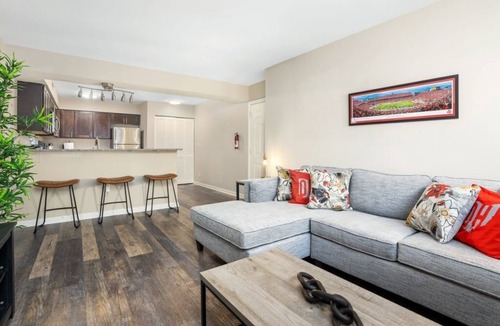 University District Apartment | Just listed! Two bedroom on OSU campus