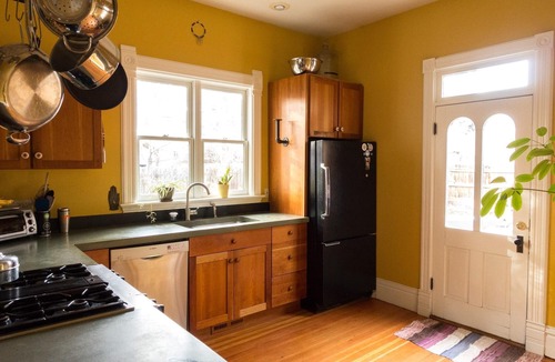 Bozeman House | Just two blocks from Downtown Bozeman, the Dahlia House is a tucked away retreat