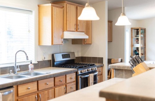 Sweetwater House | Juuust Right - Gorgeous view, 5 mins from the lake