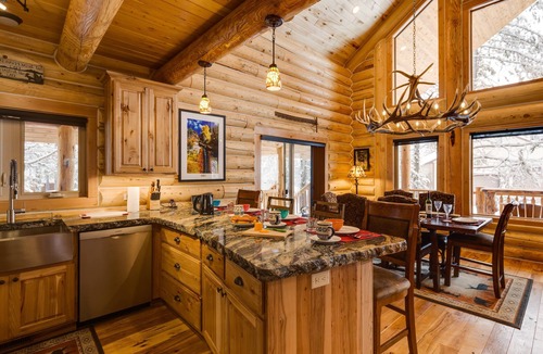 Island Park Cabin | KABINO: Trailer Parking, HotTub, Trails, Yellowstone