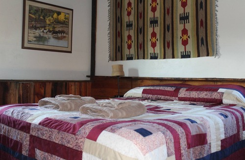 Moorcroft Cabin | Kara Creek Ranch - Rustic 2 Bedroom Cabin #5