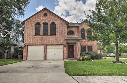 Barker House | Katy Family Home Less Than 30 Miles to Downtown Houston!