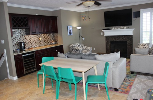 Clear Lake Shores House | Kemah Bay Retreat: Steps to Kemah Boardwalk, Bayfront, 216-ft Pier, Elevator, EV