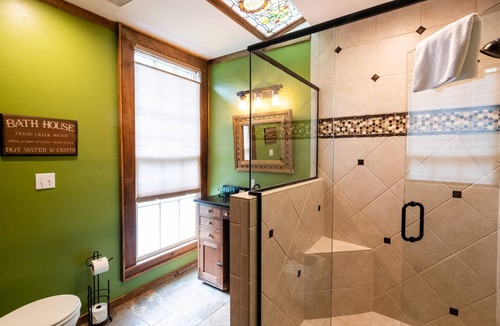 Jefferson Bed & Breakfast | Kennedy Manor B&B