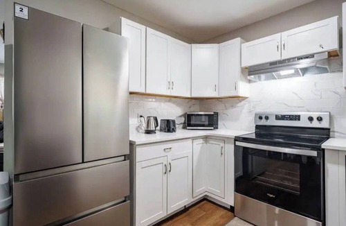 Bynum House | Kids Essentials, Packnplay, Near UNC, walk to Golf Essentials,Crib