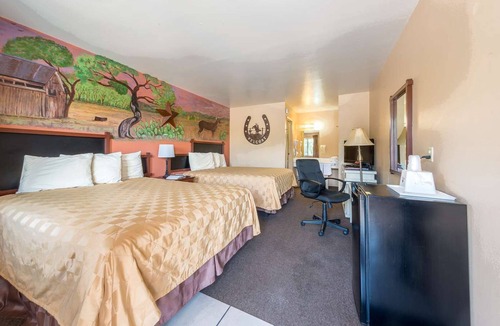 Junction Hotel | Kimble County Room | Seasonal Pool | Kimble County Historical Museum - 0.4 mile