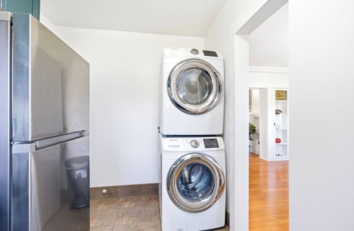 South Pasadena Apartment | King Bed Comfort Ultra Spacious Gem Prime Location south pasadena!