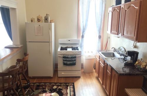 Buffalo Apartment | King One Bedroom, Converted 1894 Historic Hotel, Downtown Buffalo Wyoming