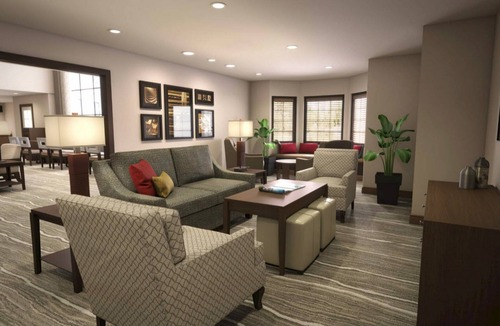 Lafayette Condo | King Suite. Free Breakfast. Pool. Only 5 Miles from Purdue University!