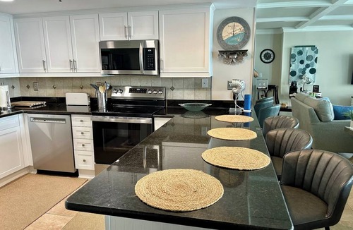 Arcadian Shores Condo | Kingston N Hampton1609 Oceanview in/out pool/Beach
