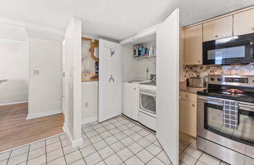 Arcadian Shores Condo | Kingston N Hampton 1506 Oceanview & pools,Beach