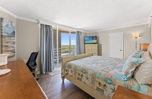 Arcadian Shores Condo | Kingston N Hampton 1506 Oceanview & pools,Beach