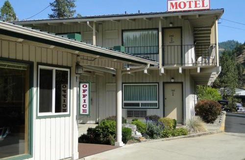 Ahsahka Hotel | Konkolville Motel
