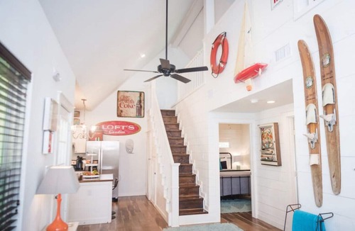 Gruene House | La Casa Blanca at Gruene B&B