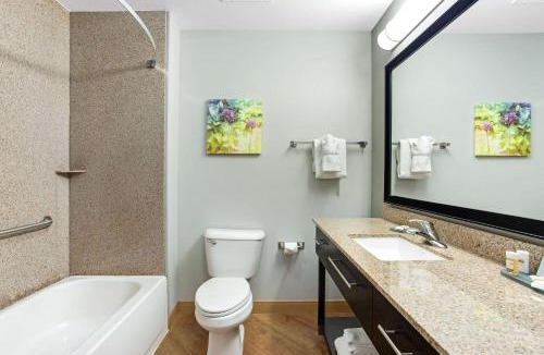 Columbus Hotel | La Quinta by Wyndham Columbus - Edinburgh