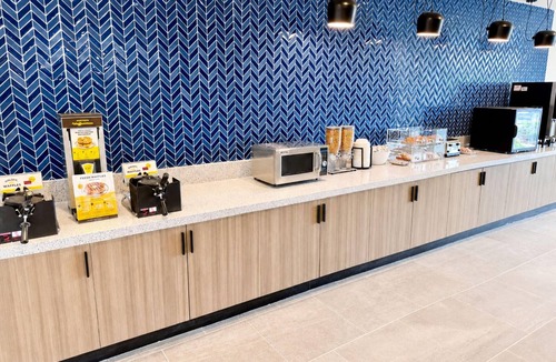 Mebane Hotel | La Quinta Inn & Suites by Wyndham Mebane