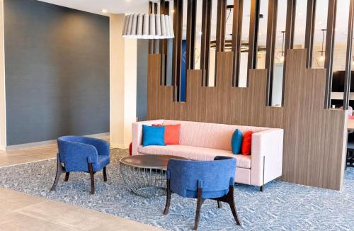 Mebane Hotel | La Quinta Inn & Suites by Wyndham Mebane