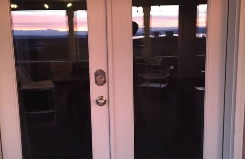 Central Houghton House | Lake and Mountain Views - 2 Bedroom, 3/4 Bath