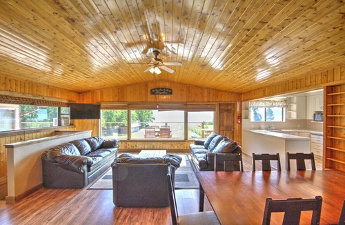 Garden City House | Lake-front Cabin Located In The Heart Of Bear Lake!