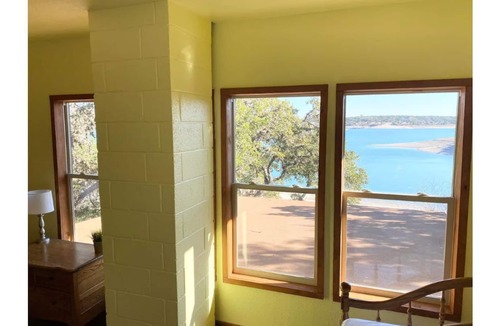 Mico House | Lake Front Home