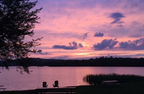 Beach Lake House | Lake Front Rustic Cabin #2 on Private Lake!