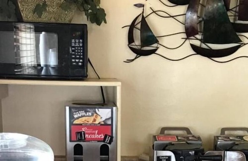 Ponderay House | Lake Getaway! 2 Comfortable Units, Free Parking, Minutes to Lake Pend Oreille