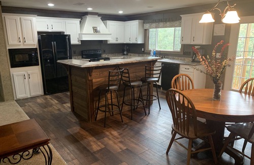Murfreesboro House | Lake House 1 Mile from Lake Greeson