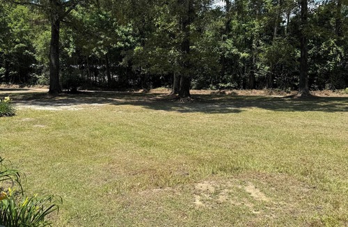 Manning House | Lake House not on water but very close to all access to lake