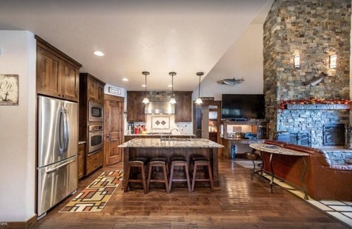 Kalispell House | Lake House on Lake Blaine