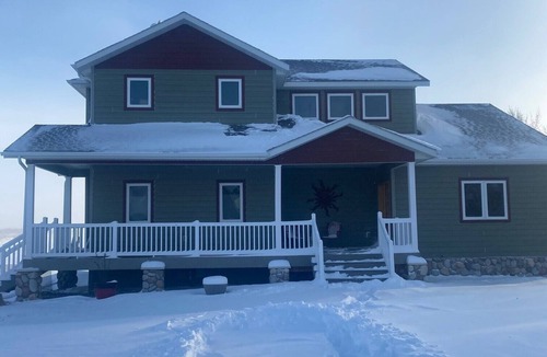 McLean County Cabin | Lake house to celebrate and enjoy!