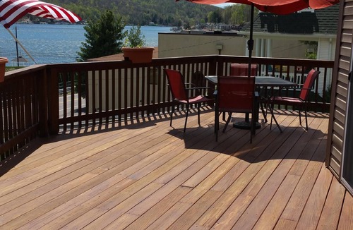 Shawanese House | Lake Side Chalet style House at Harvey's Lake