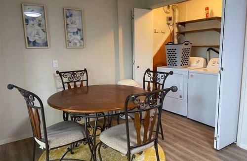 Somers House | Lake Views!-Minutes to public access-Somers, MT