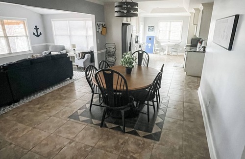 Liberty Hill House | Lake Wateree SC Waterfront Home 3B/2Ba w/King Bed, Loads of Amenities & Dock!
