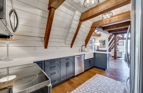 Bowling Green House | Lakefront A-Frame- Family Friendly-Renovated-as seen on the TV show Staycation!