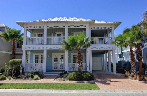 Cinnamon Shore House | Lakefront Beach Home@Cinnamon Shore North w/Sunset Views+Amenity Access!