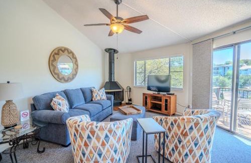 Lakeway House | Lakefront Bungalow - Community PoolHot Tub #6