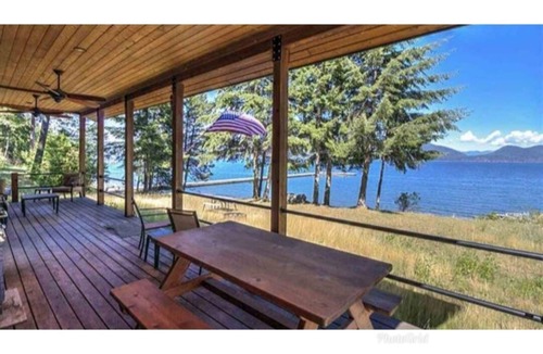 Bayview Cabin | Lakefront Cabin #1-REMOTE, RECOMMEND SUV/TRUCK, PRIMITIVE RD! Lake Pend Oreille