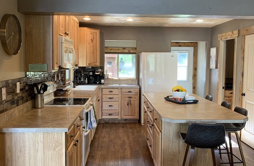 Marion House | Lakefront cabin on Bitterroot Lake - a perfect Montana retreat!