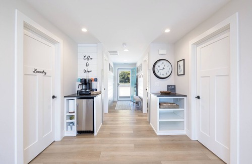 Lakeview House | Lakefront Luxury: Sunrise Views, Pool, Dock & Walk to Dining!