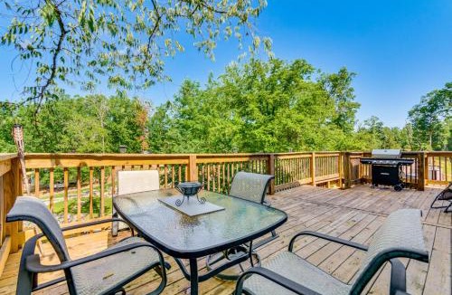 Ferndale House | Lakefront Retreat with Multi-Level Deck and Dock!
