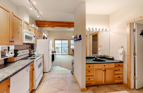 Polson Apartment | Lakefront studio with breathtaking balcony views, docks for swimming & kayaking