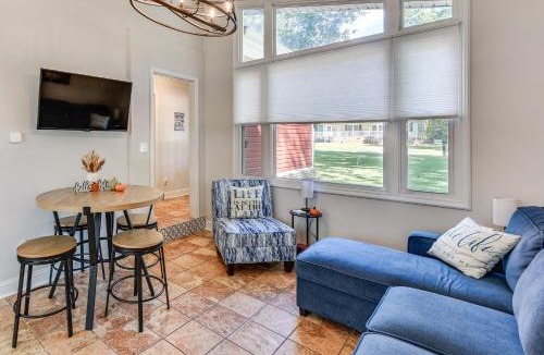Lancaster House | Lakeside Bungalow at Cedar Pines Lake