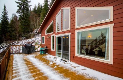 Coeur d'Alene House | Lakeside Hideaway