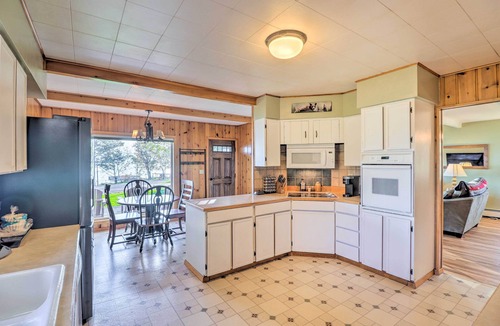 Lakeside House | Lakeside Home w/Beach ~ 14 Mi to Ski Area!