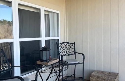 Santee Condo | Lakeview Condo close to Fishing, golfing, and hiking.