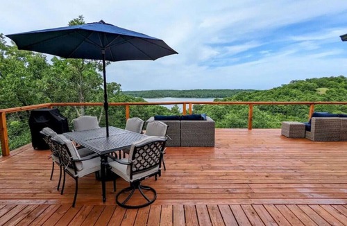 Sulphur House | Lakeview Hideaway - Amazing View of Lake of the Arbuckles